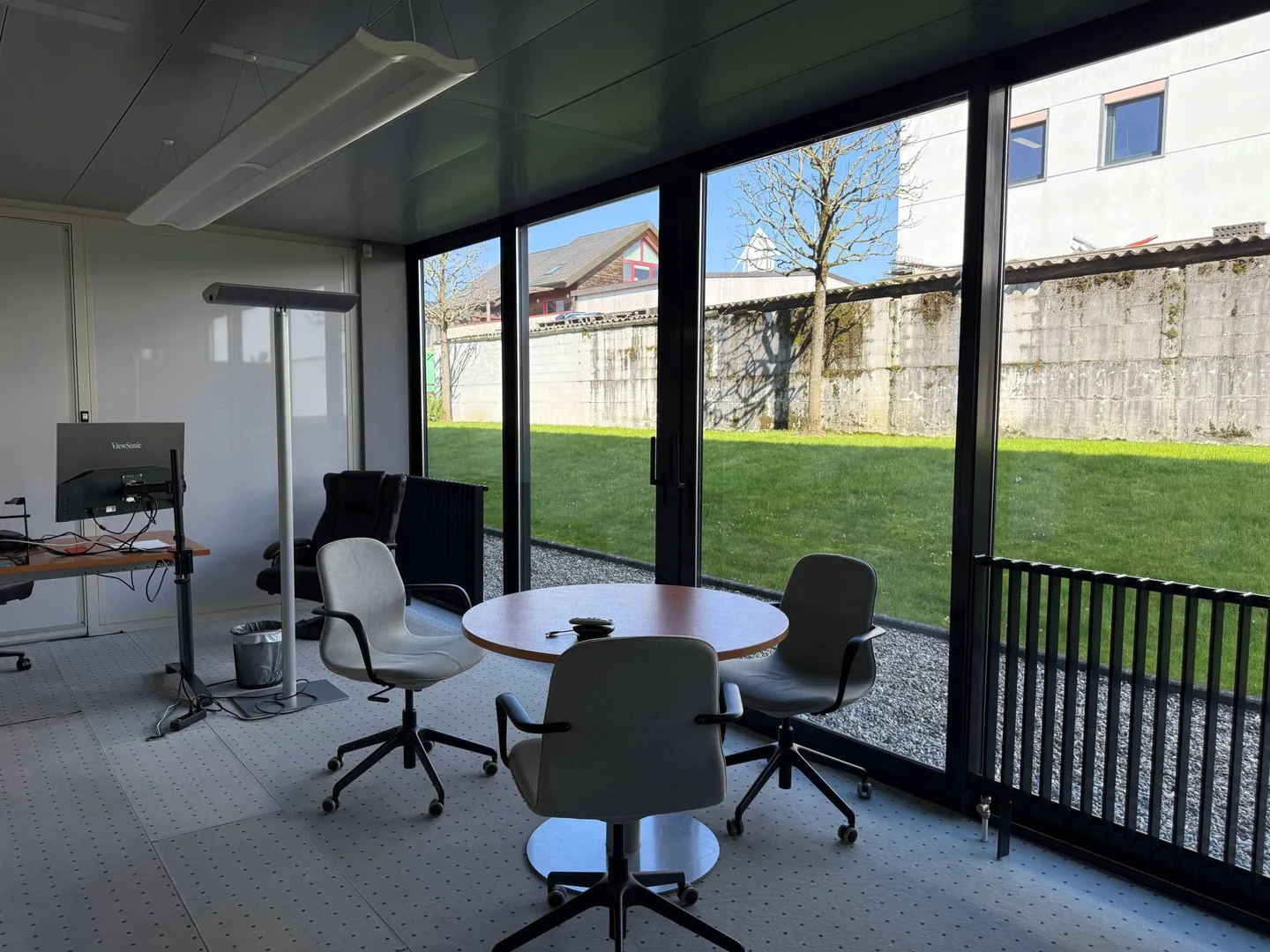 Modernes Büro - Foto 4 von 8