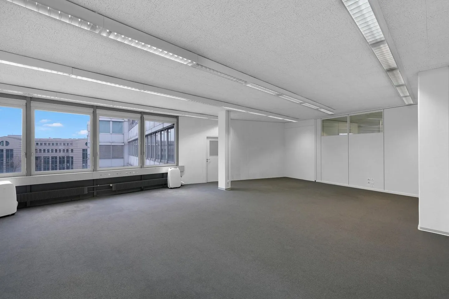 Geräumige Bürofläche zu vermieten - Foto 5 von 14
