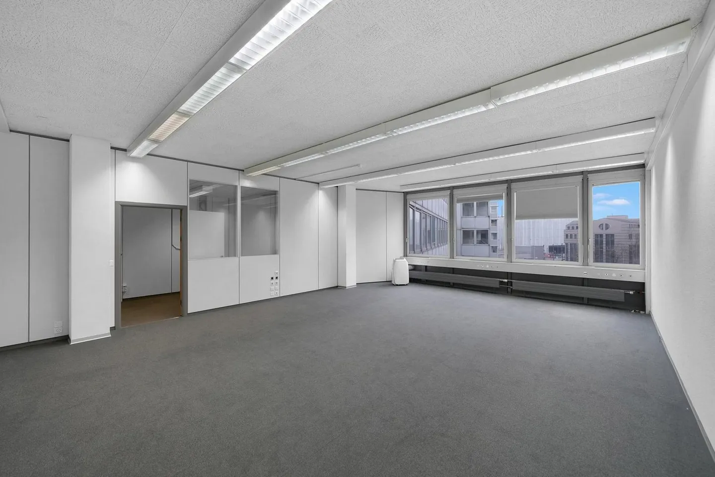 Geräumige Bürofläche zu vermieten - Foto 6 von 14