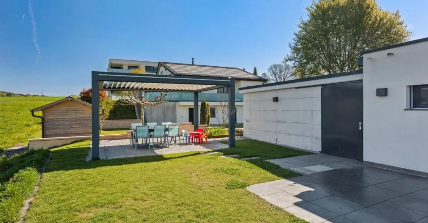Villa moderne avec jardin spacieux - Photo 6 sur 13