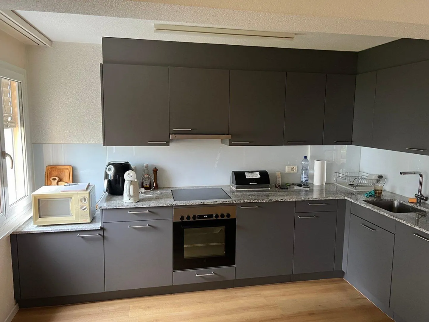 Croustillant, frais et rénové - beau logement à Seeland - Photo 5 sur 8