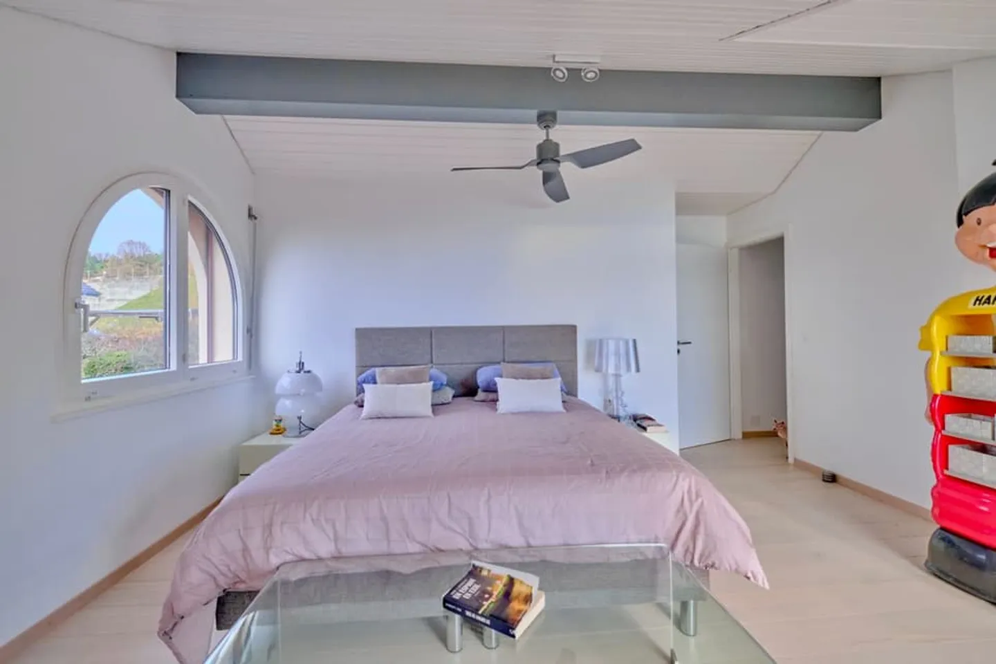 Duplex con vista mozzafiato sul lago in una zona tranquilla - Foto 10 di 13