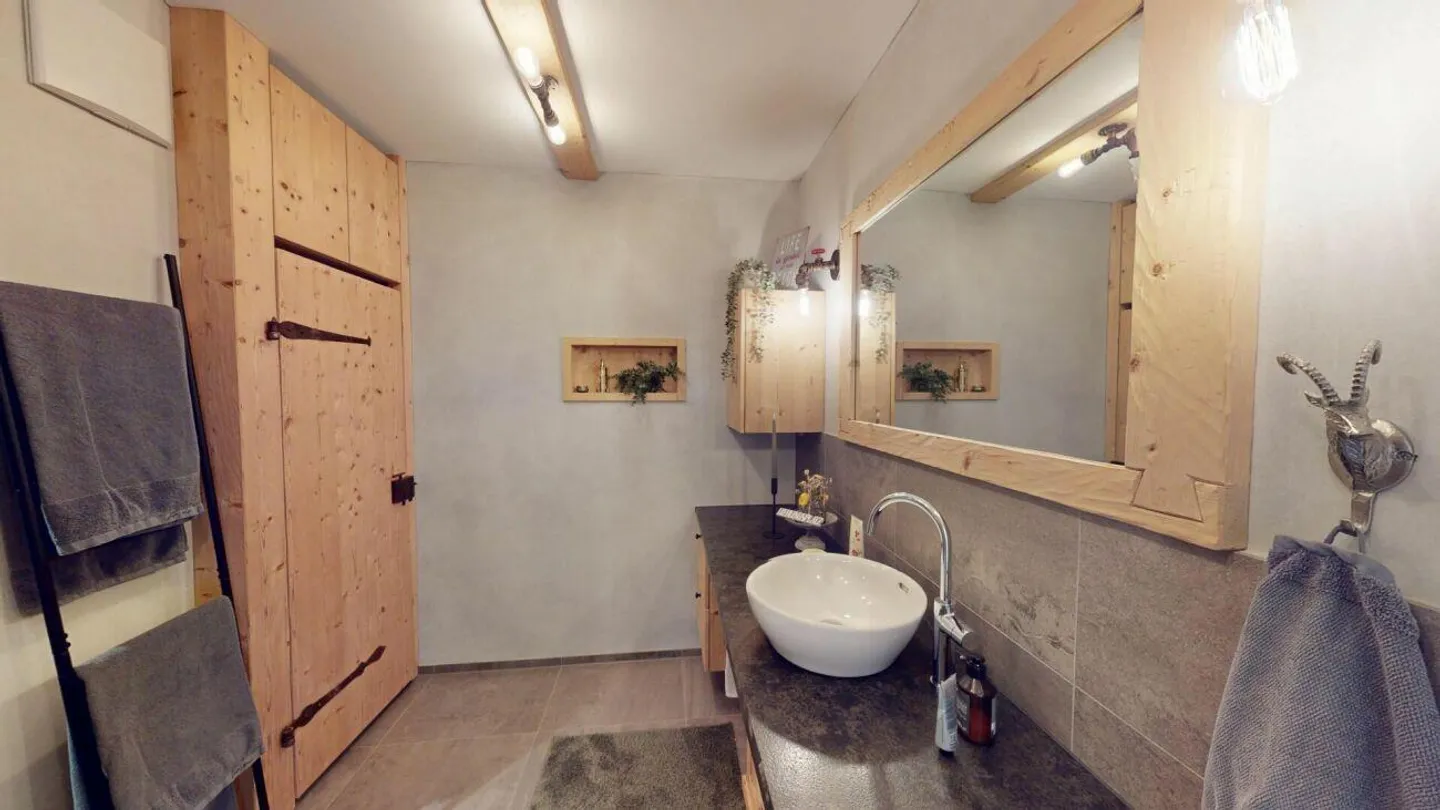 Maison avec vue - 4½ pièces pleines de charme - Photo 7 sur 17