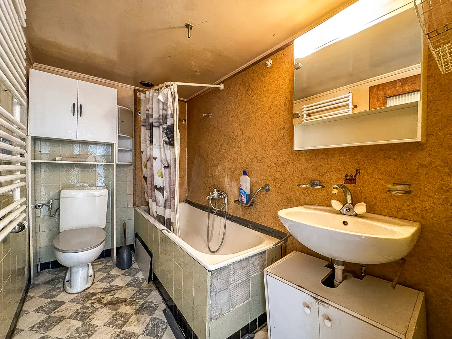 Village house in the heart of Gumefens – Great potential on 830 m² - Photo 6 of 23