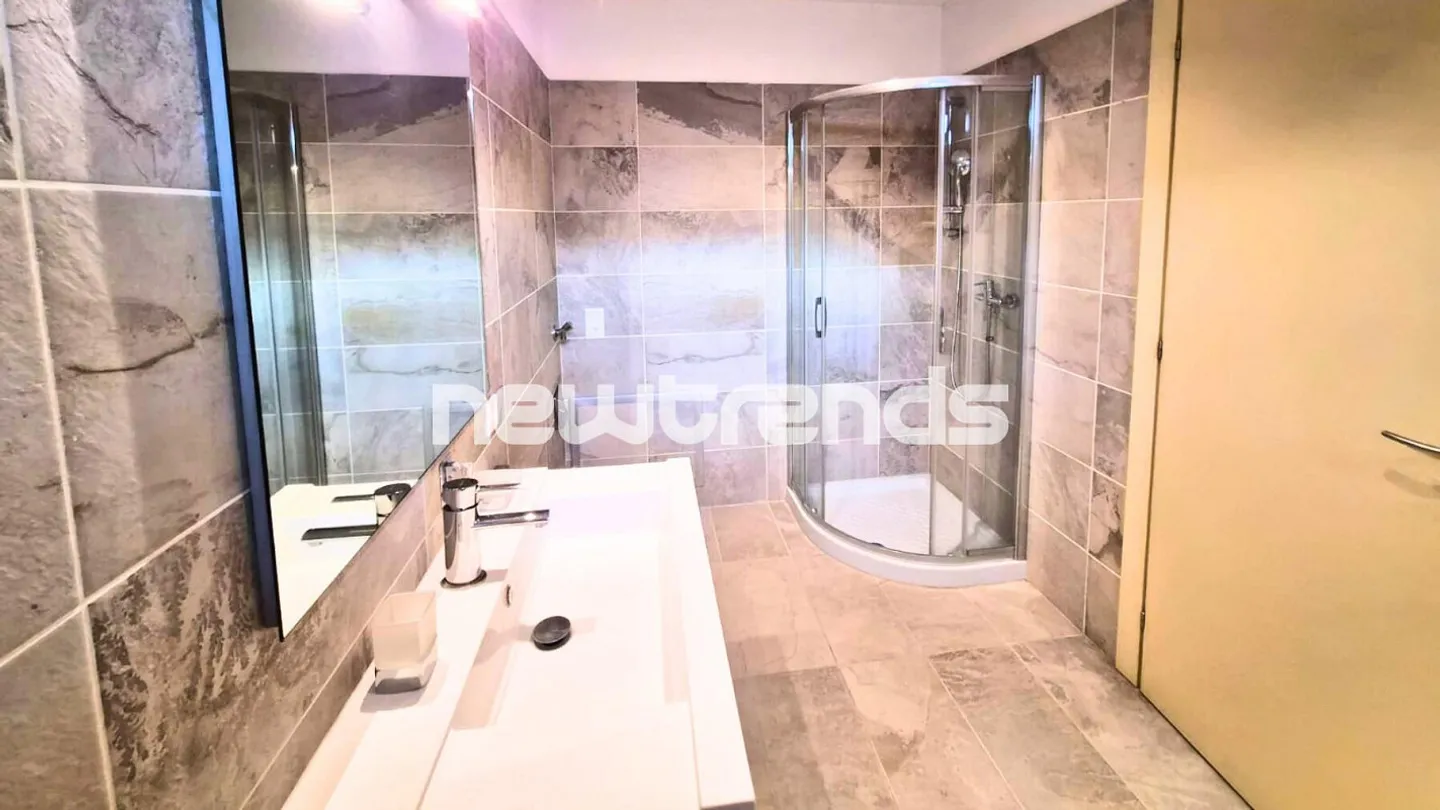 Mendrisio – 106 m² auf zwei Ebenen: modernes 2.5 Zimmer in einer Position ... - Foto 10 von 13