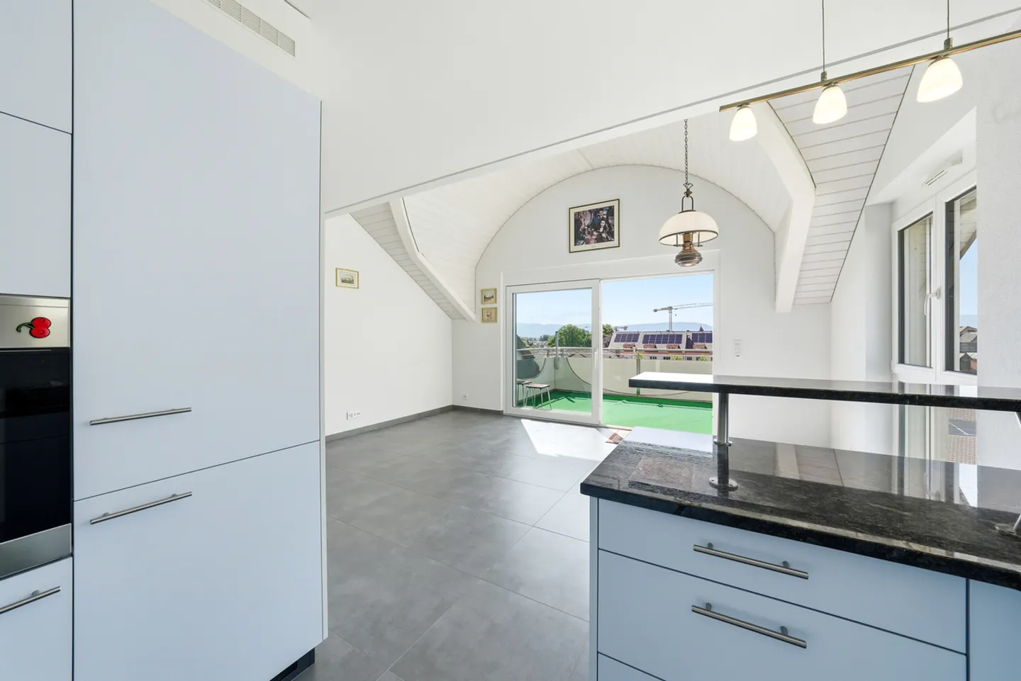 3,5-Zimmer-Penthouse-Wohnung mit freiem Blick im Stadtzentrum - Foto 17 von 26