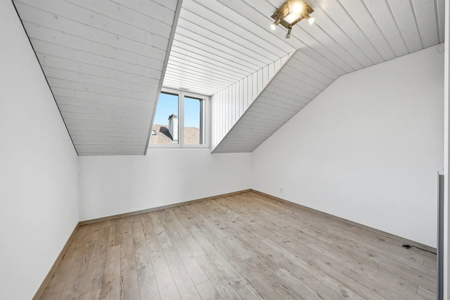 3,5-Zimmer-Penthouse-Wohnung mit freiem Blick im Stadtzentrum - Foto 21 von 26
