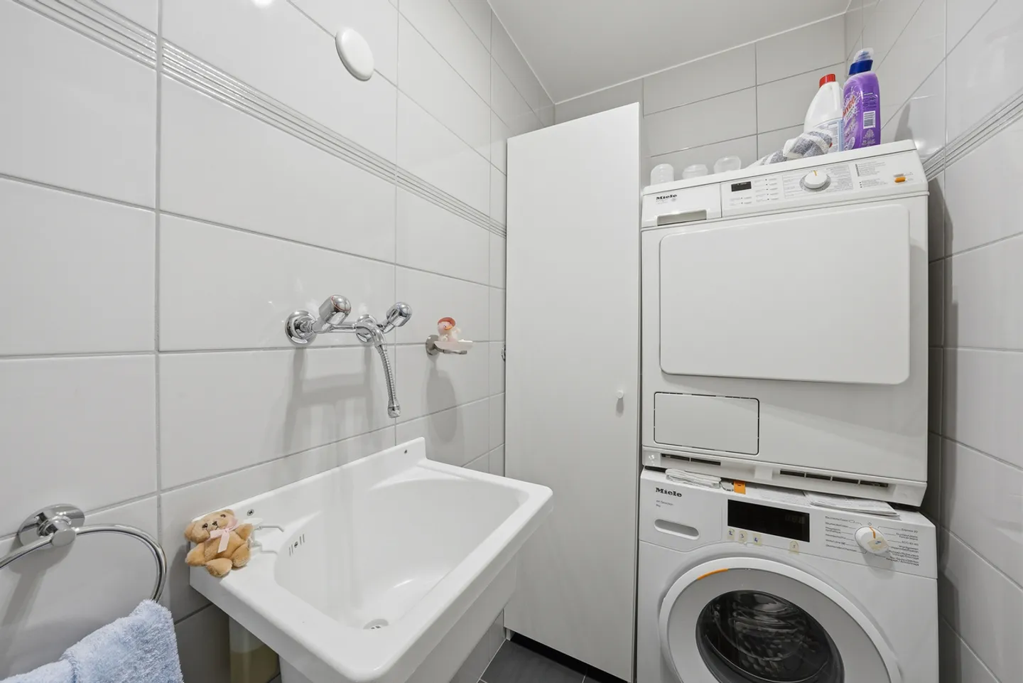 3,5-Zimmer-Penthouse-Wohnung mit freiem Blick im Stadtzentrum - Foto 23 von 26