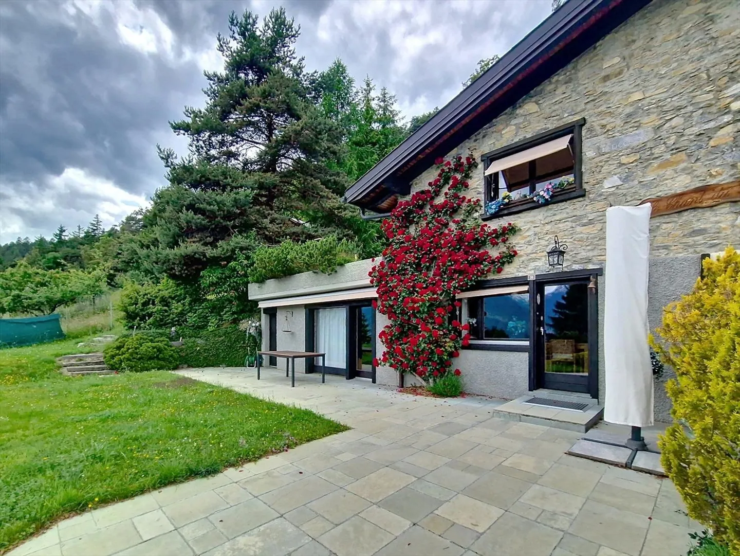 Chalet 3.5 Zimmer - Foto 1 von 27