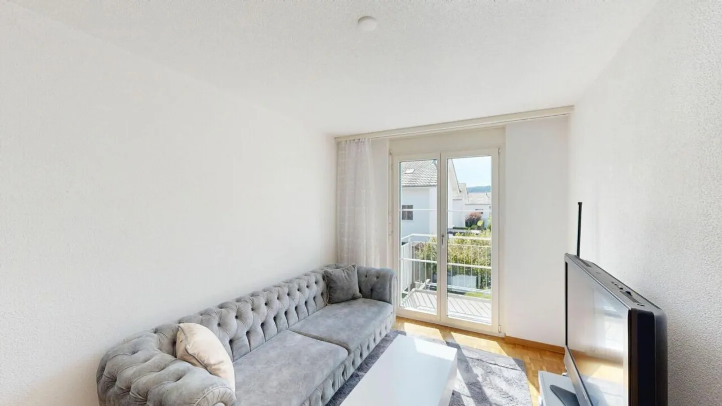 Felicità abitativa a Buchs ZH - Casa a schiera angolare con giardino da amare - Foto 13 di 29