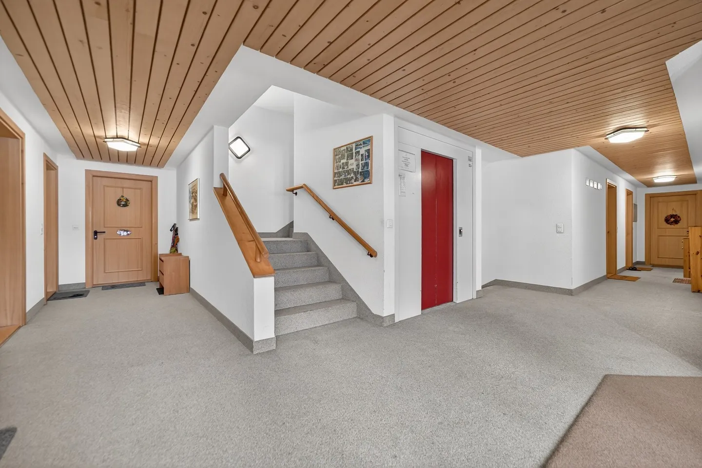 Appartement de 3½ pièces en propriété dans le centre historique du village de Saanen - Photo 19 sur 22