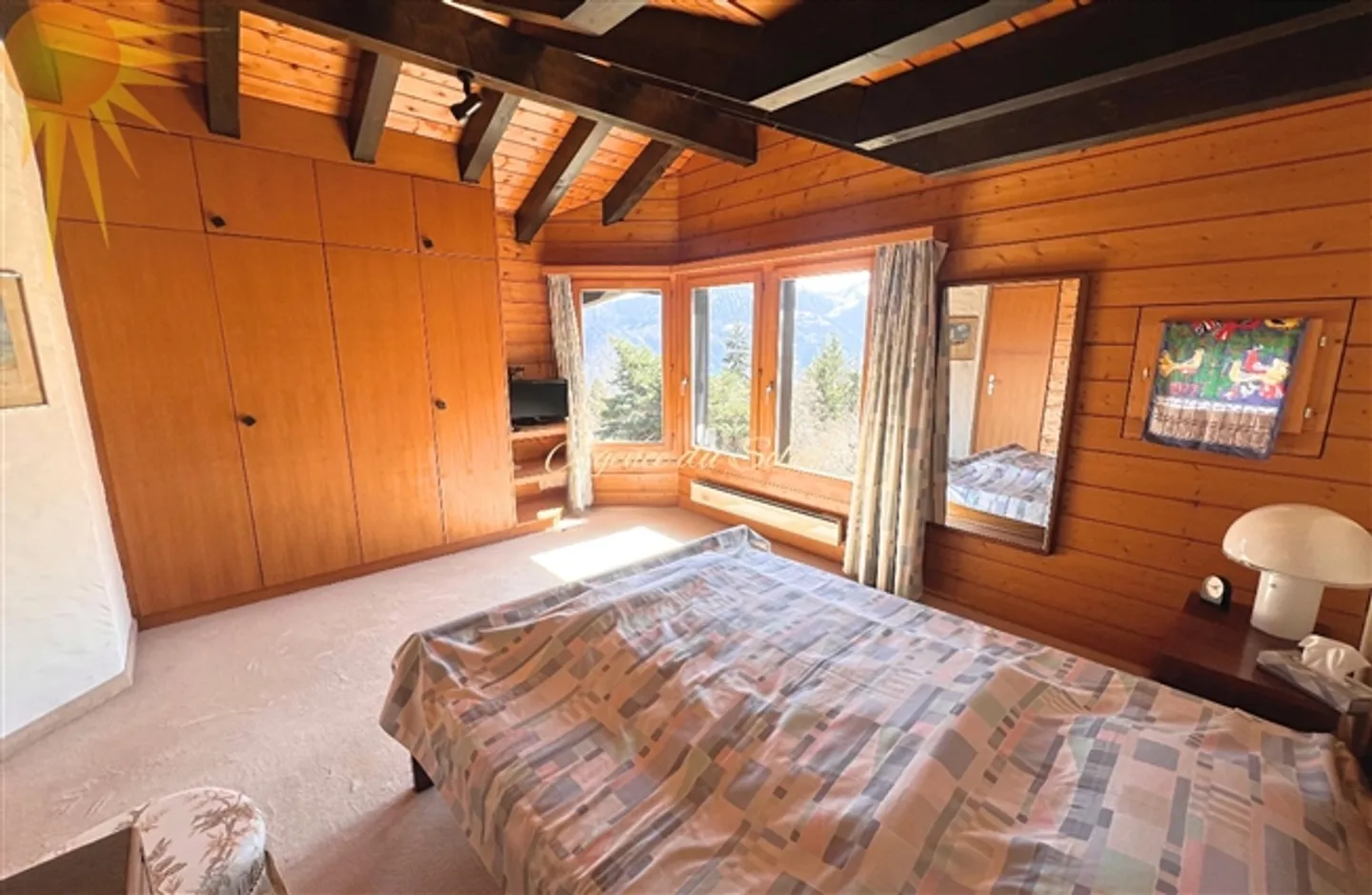 Ideal for a family, this beautiful and spacious chalet 5 minutes by car from the center of the resort - Photo 11 of 20
