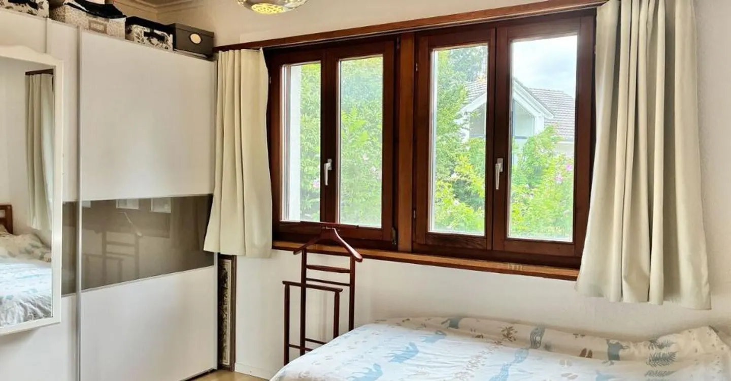 Einfamilienhaus mit 3,5 Zimmern, Anbau und großem Garten - Foto 4 von 11