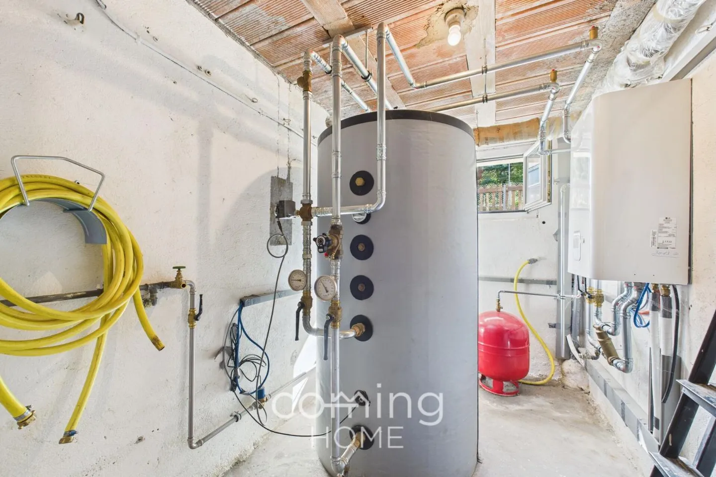 Casa unifamiliare di 5,5 stanze a Susten in una posizione soleggiata e tranquilla con terrazza e molto potenziale - Foto 12 di 12