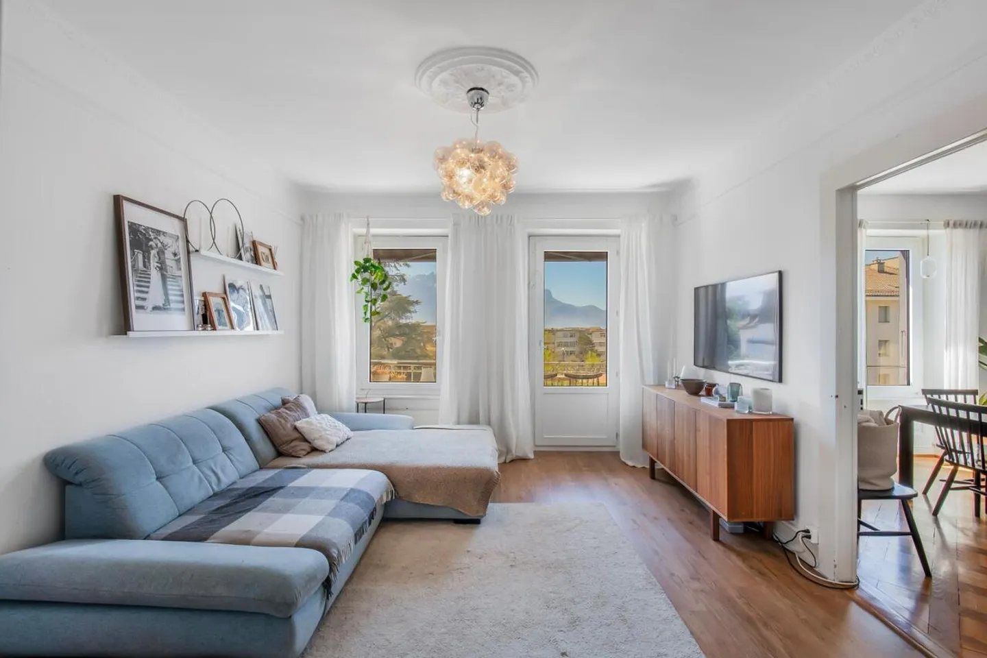 Appartement à vendre - Photo 2 sur 12