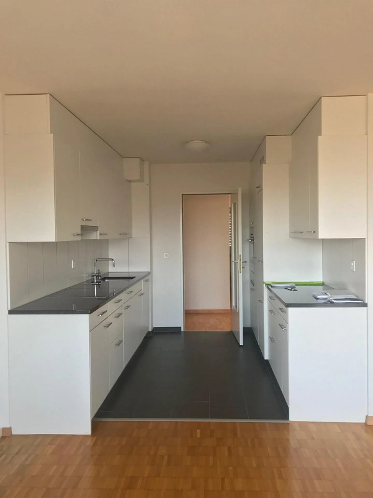 Appartement confortable de 3,5 pièces à Uster - Photo 2 sur 6