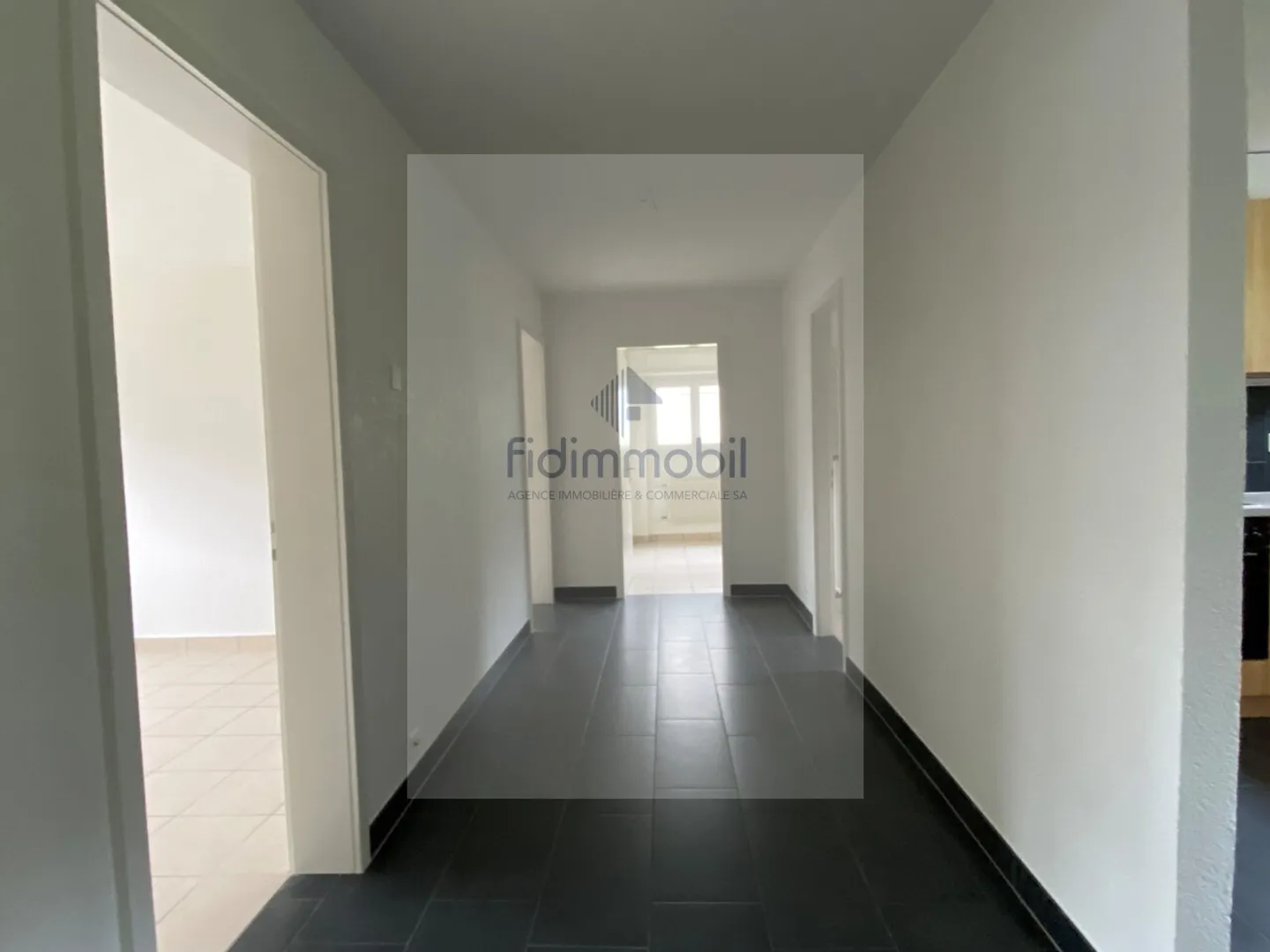 Wohnung mieten - Foto 2 von 8