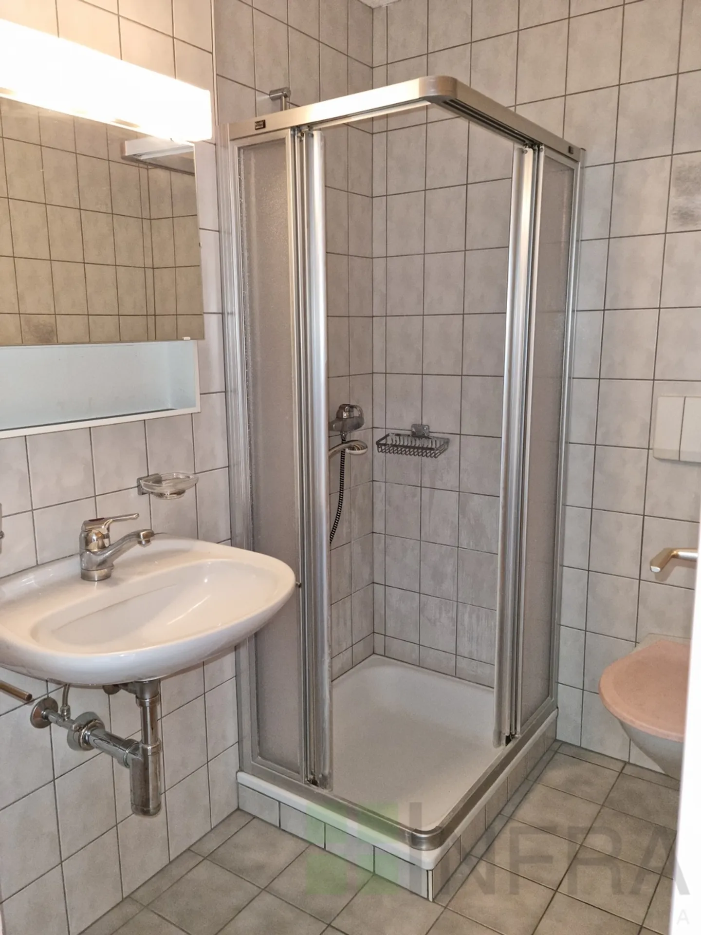 Charming 1.5-Room Apartment - Photo 8 of 10