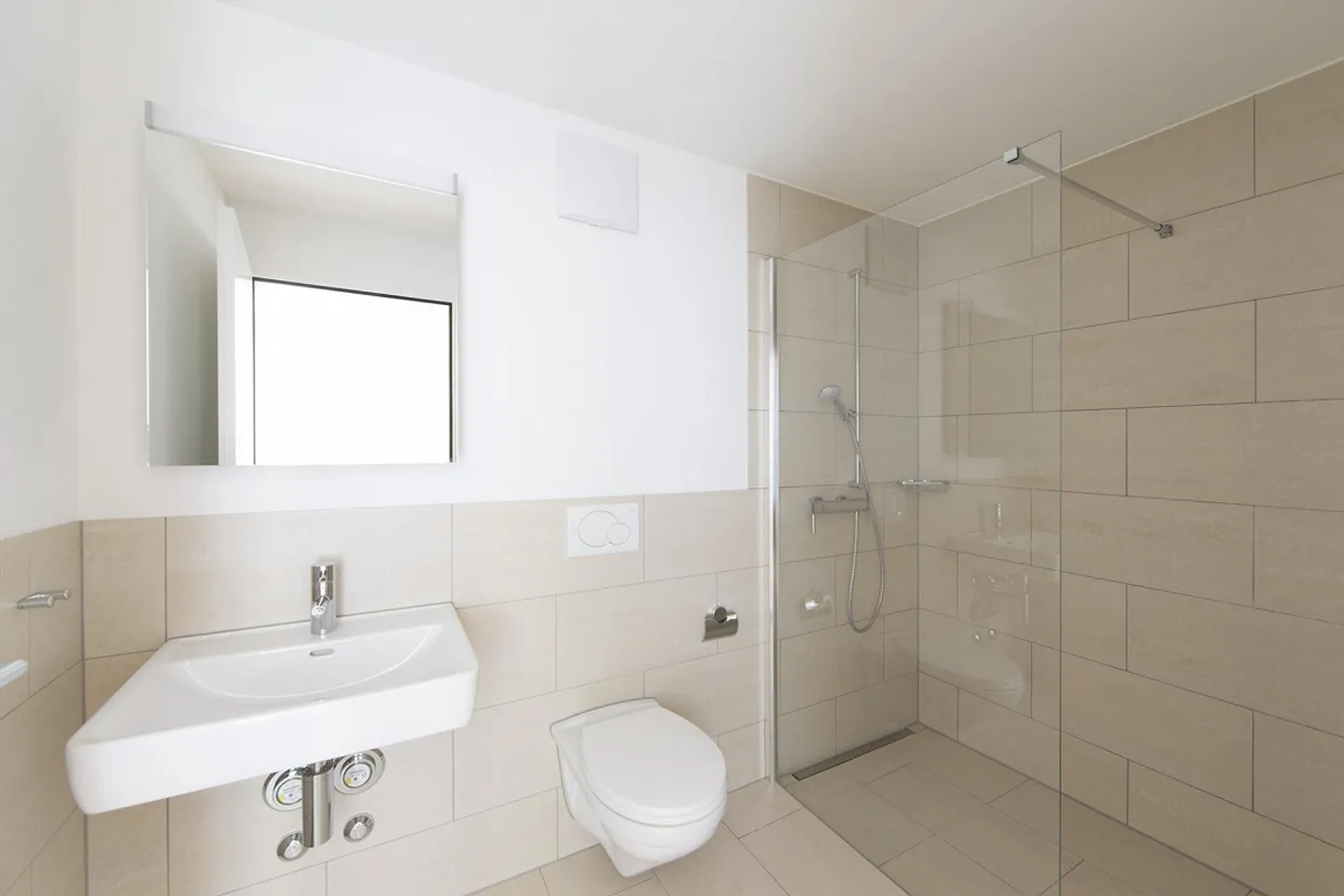 Spacious Apartment in Sargans - Photo 4 of 7