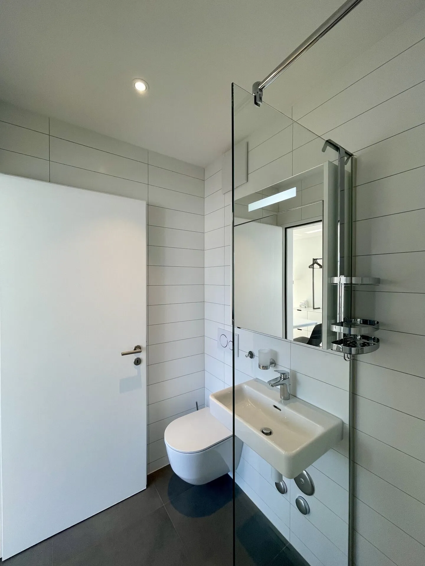 Moderno appartamento a Zurigo Altstetten - Foto 5 di 7