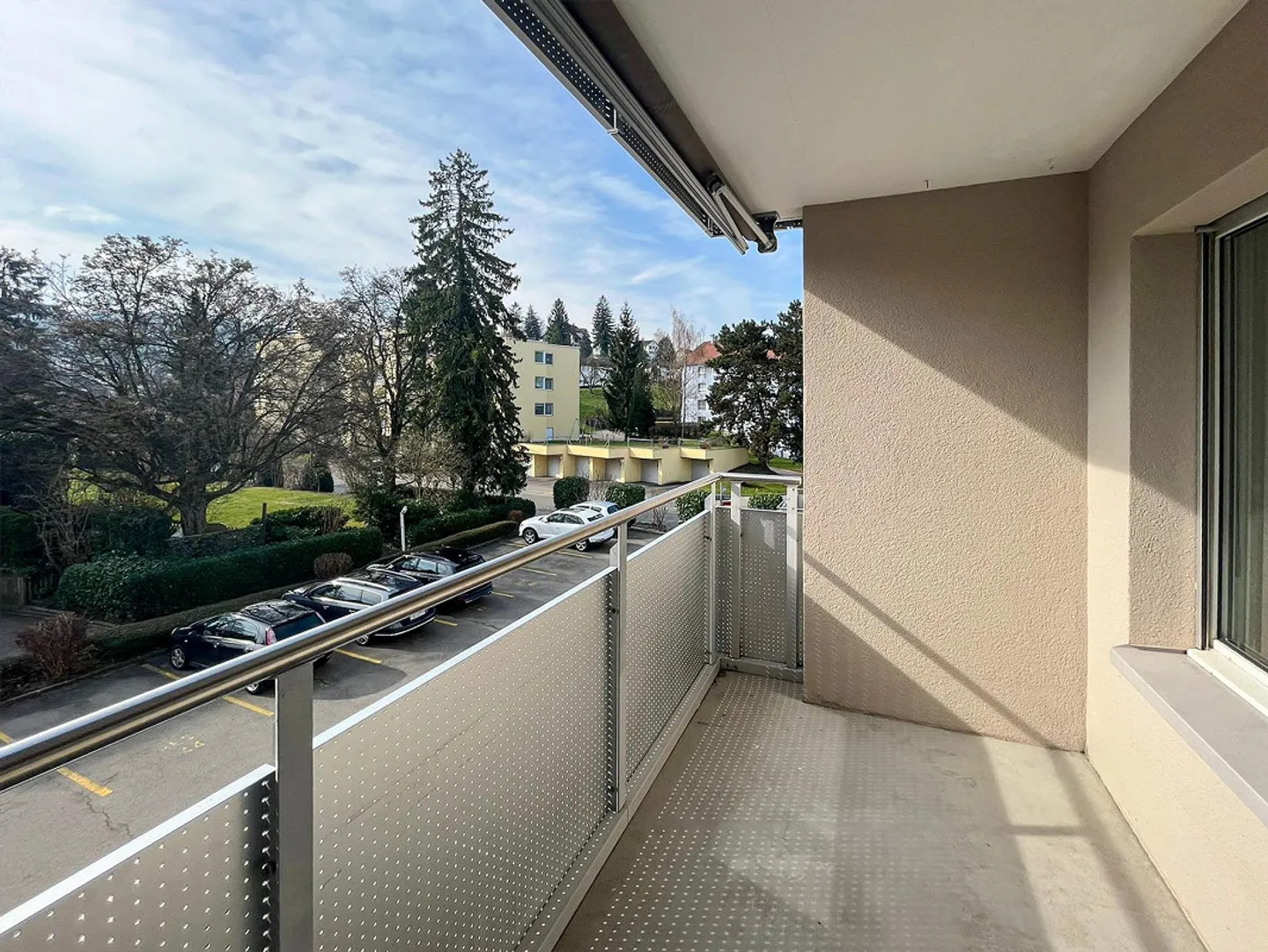 2.5-Room Apartment with Potential for Self-Realization - Photo 9 of 10