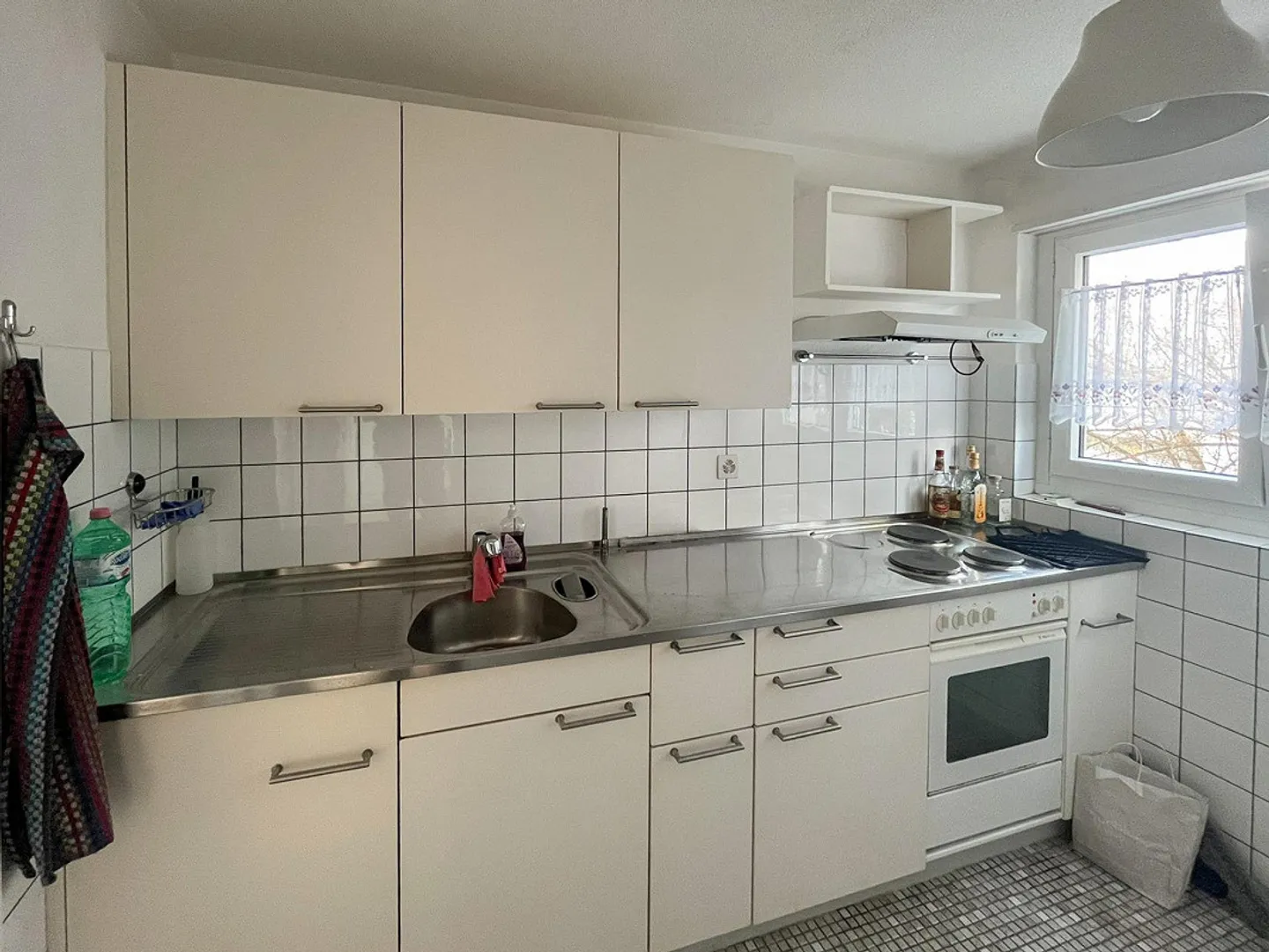 2.5-Room Apartment with Potential for Self-Realization - Photo 3 of 10