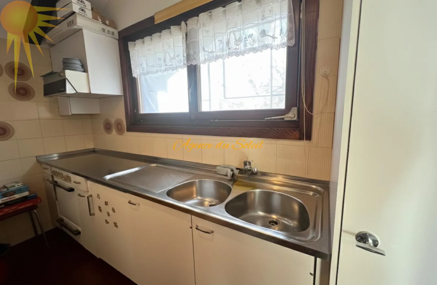 Charming and spacious house with 2 apartments (4.5 + 2.5 rooms) in the village of Molle - Photo 26 of 42