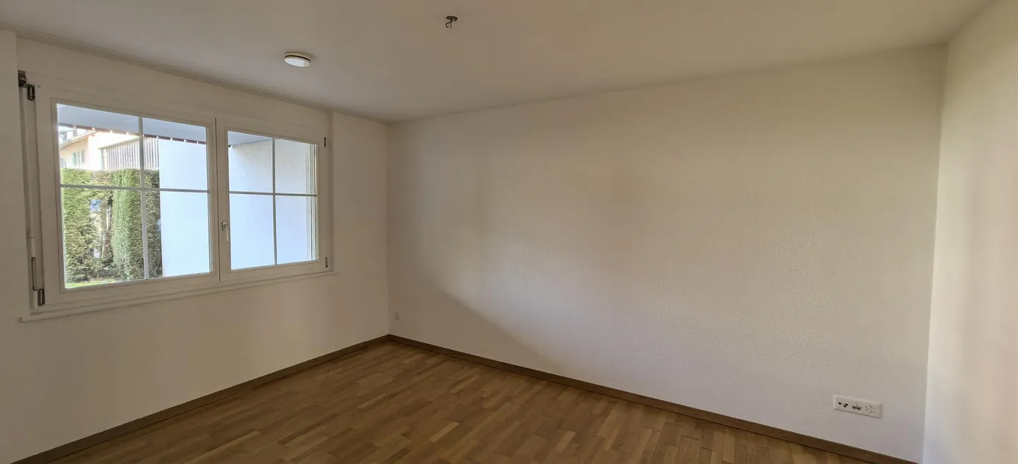 Helle 3.5-Zimmer-Wohnung in zentraler Lage - Foto 4 von 8