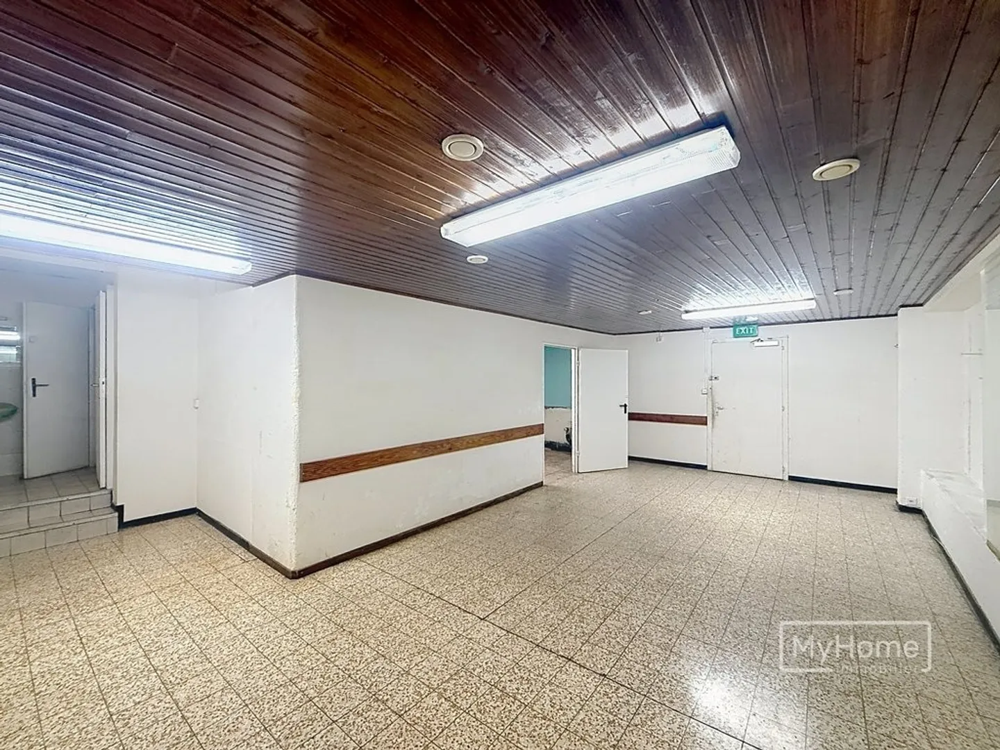 Lagerraum von 66m2 im Zentrum des westlichen Lausanner Gebiets - Foto 1 von 8