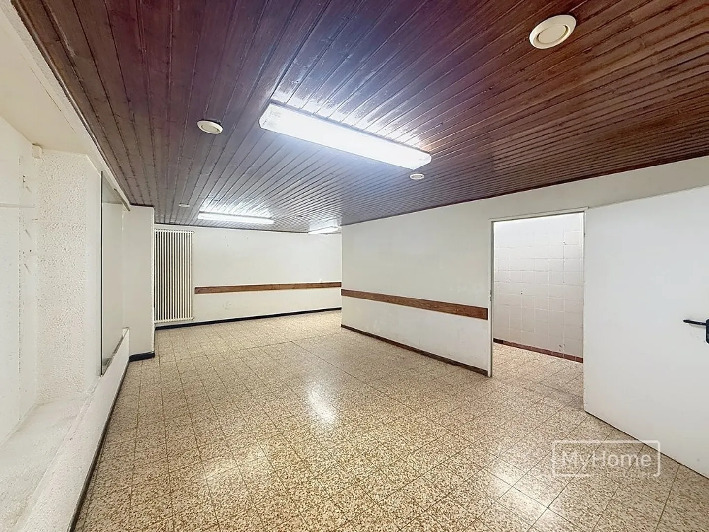 Lagerraum von 66m2 im Zentrum des westlichen Lausanner Gebiets - Foto 2 von 8