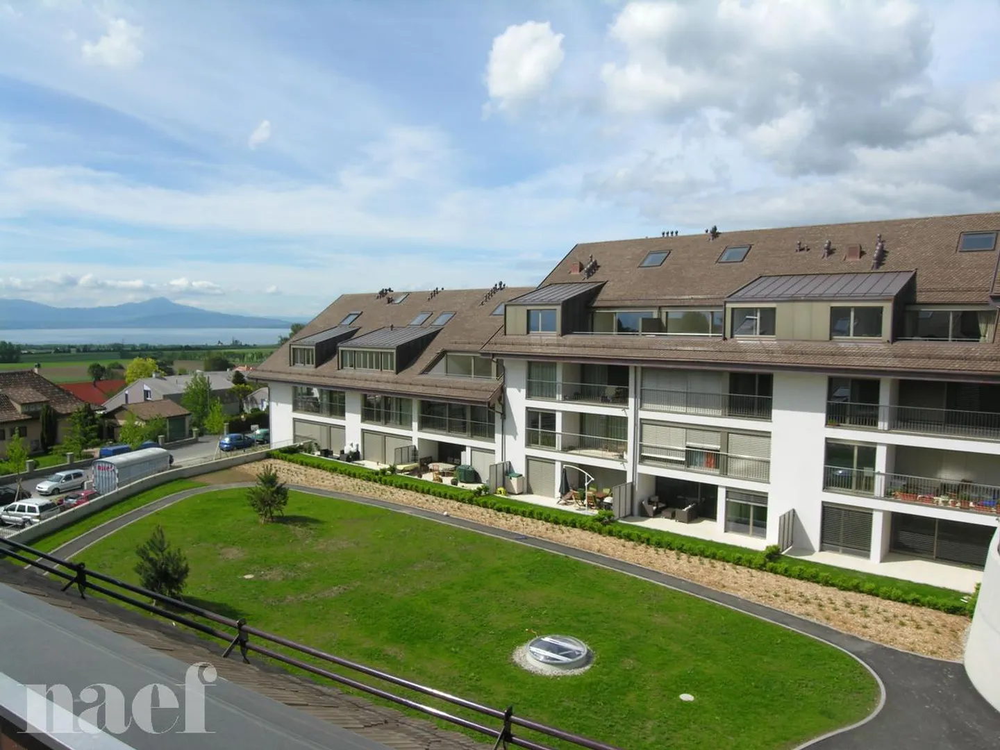Place de parc intérieure pour moto - Photo 1 sur 1
