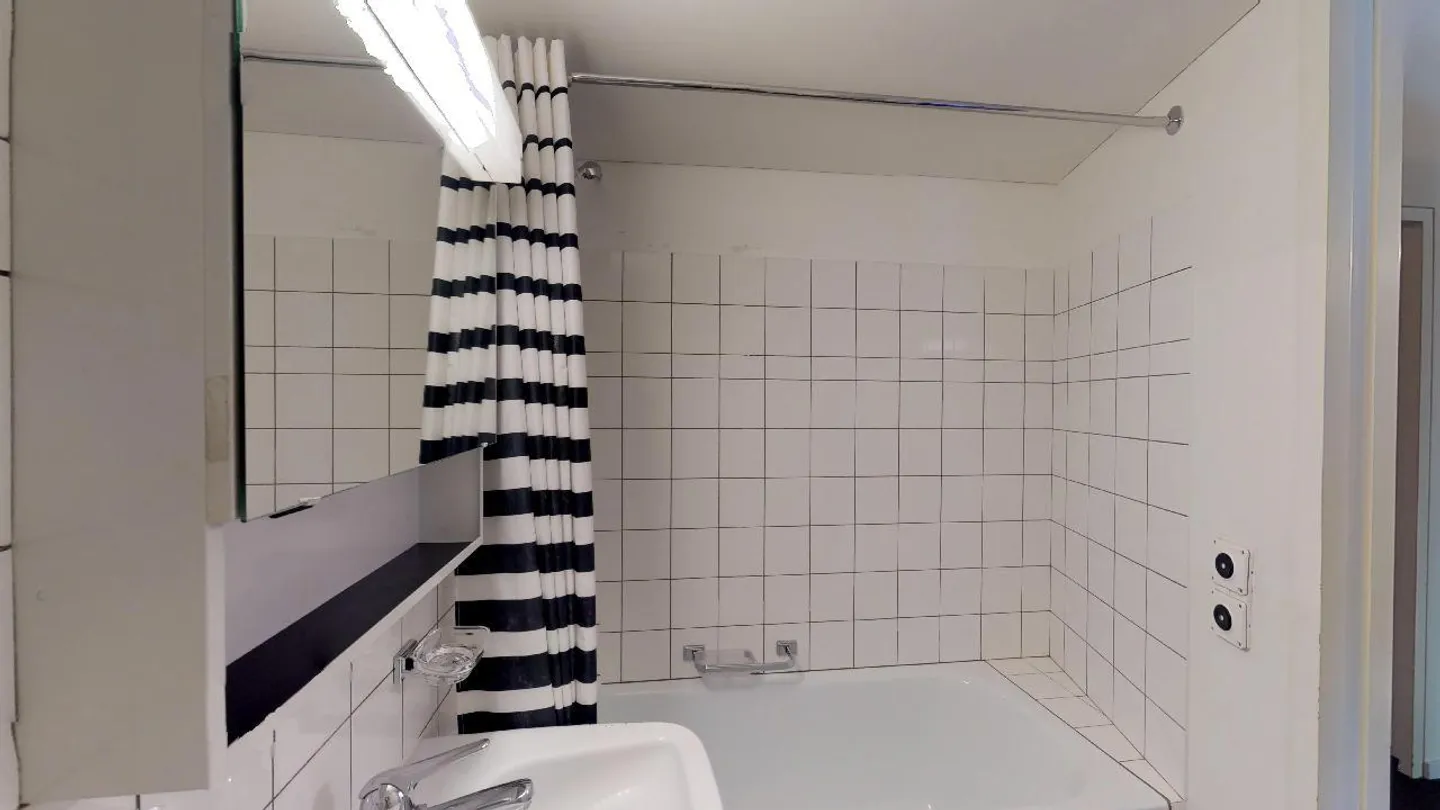 Appartamento 3.5 camere affascinante - Foto 5 di 9