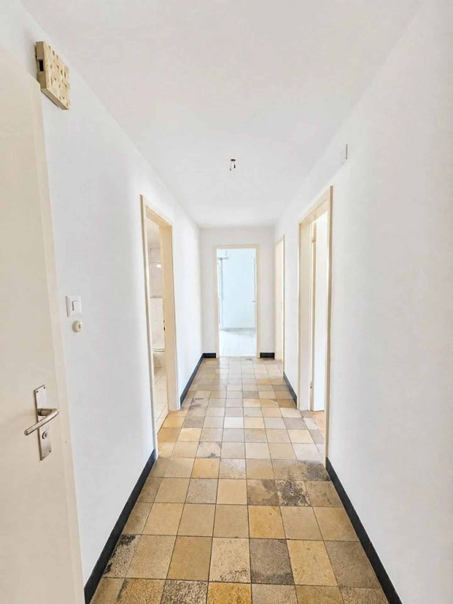 Helle 2-Zimmerwohnung in Arlesheim - Foto 8 von 10