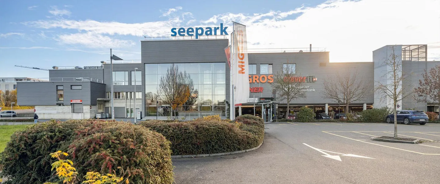 Propriété locative attrayante au 2ème étage du centre commercial Seepark - Photo 2 sur 9