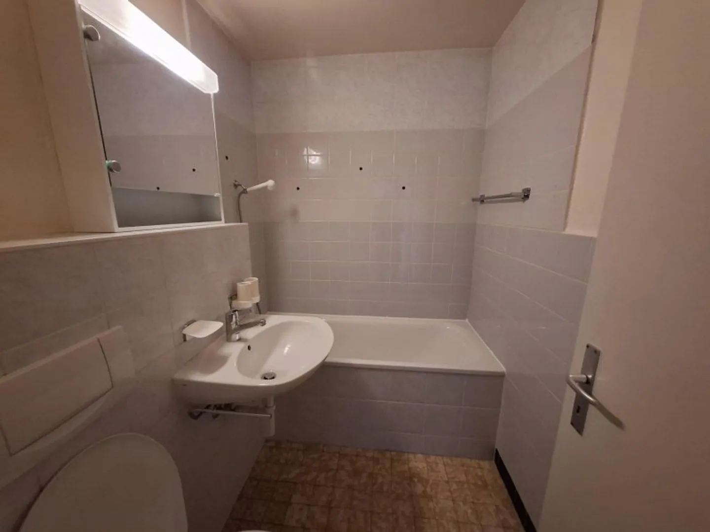 07153 - App. 2,5 Zimmer - Rte du Tonkin 14A-B - Monthey - Foto 5 von 5