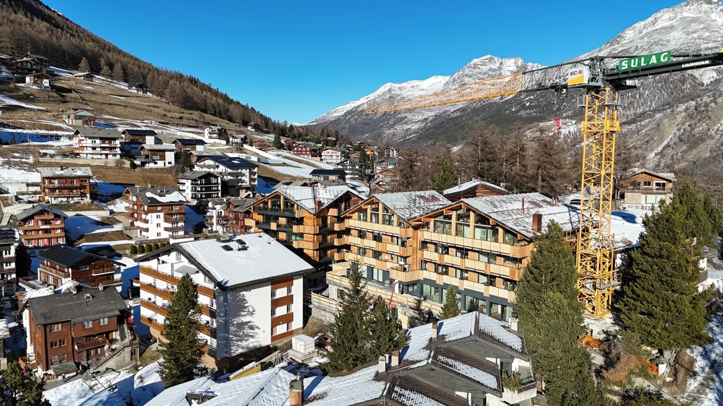 Résidence secondaire gérée - Nouveau bâtiment Alphubel PEAK (meublé) - Photo 2 sur 11