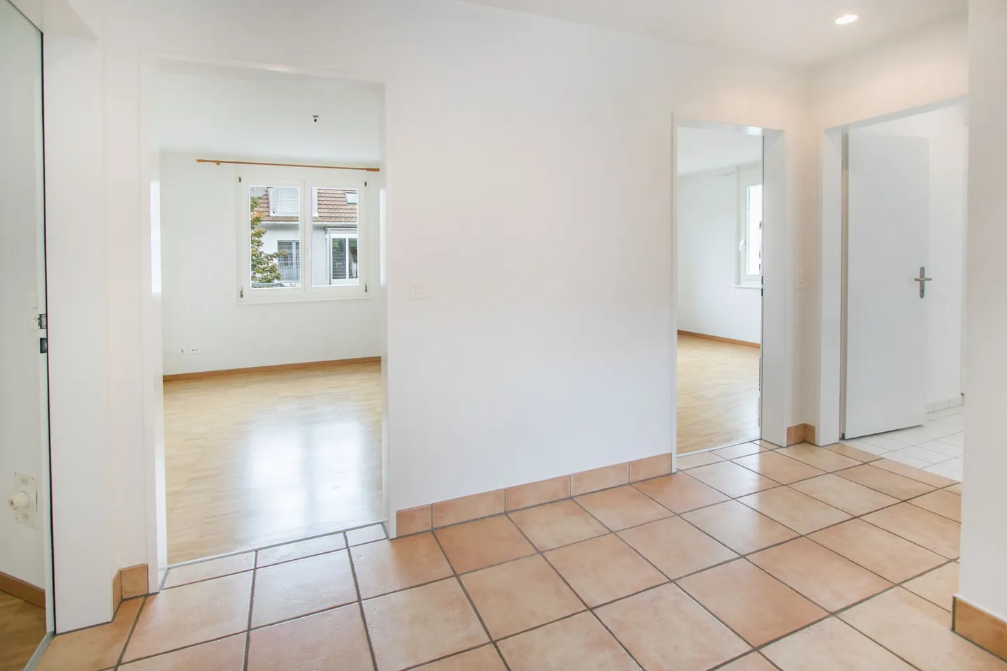 Charmante Maisonette mit Balkonen - Foto 4 von 17