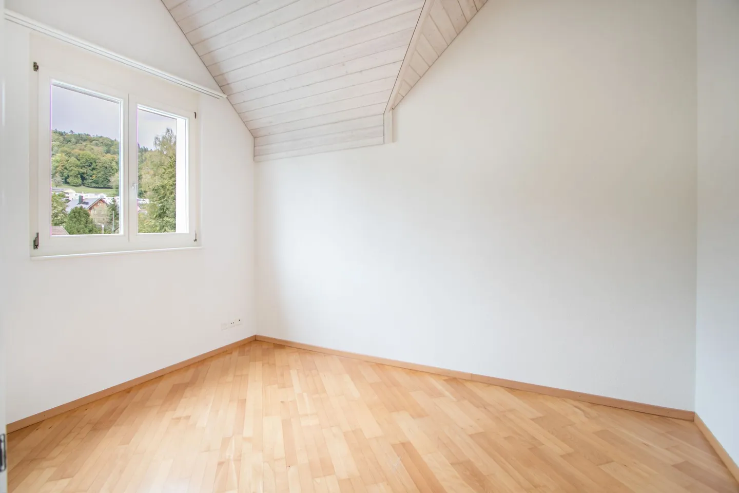Charmante Maisonette mit Balkonen - Foto 11 von 17