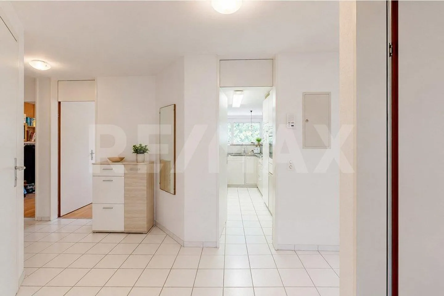 Charmante Wohnung in Lenzburg - Foto 4 von 10