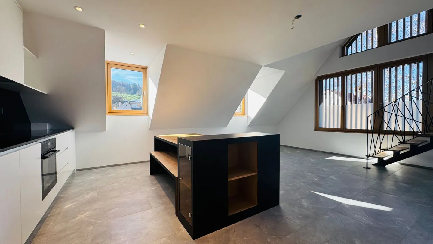 Helle, moderne 3½-Zimmer-Maisonettewohnung mit Wintergarten an idealer Lage in Itingen - Foto 6 von 11