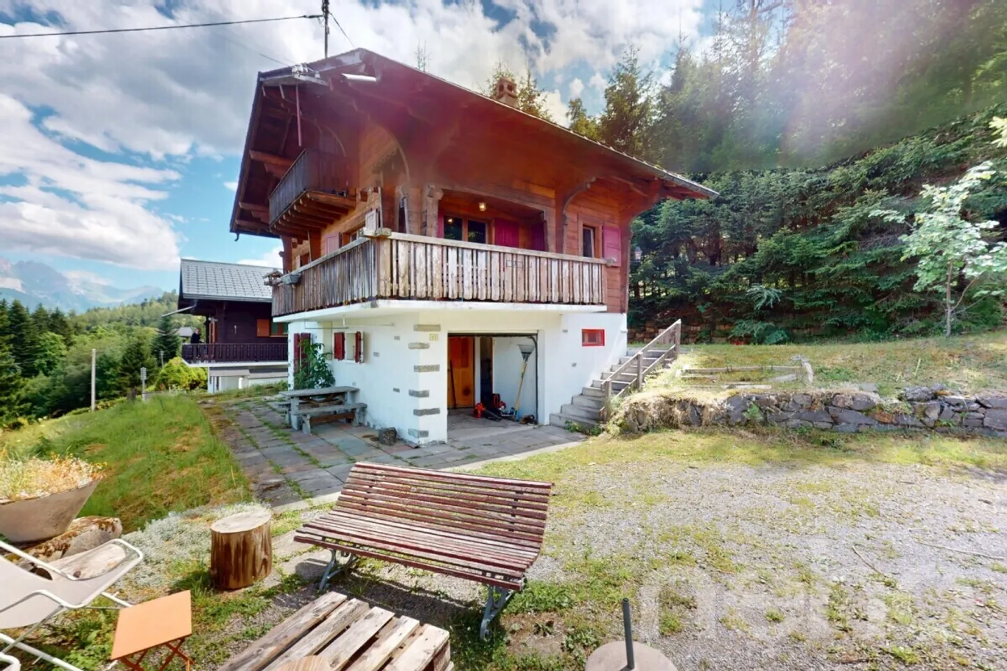 Chalet at 1300m with panoramic mountain view - Photo 12 of 12
