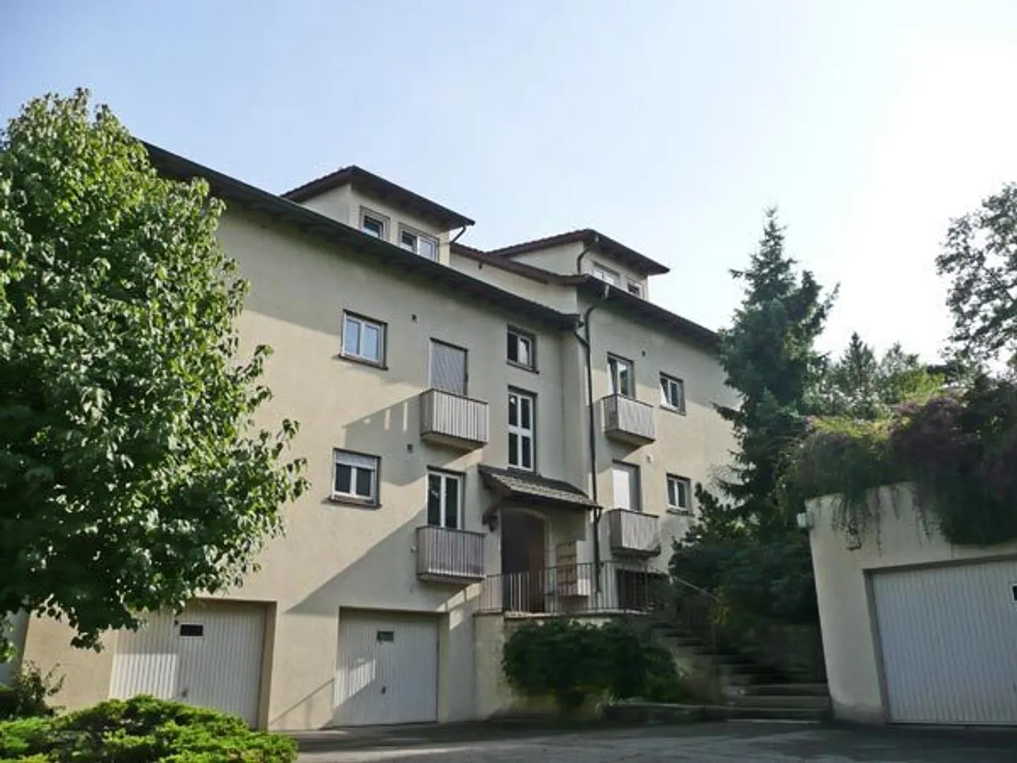 New Year - New Apartment? - Photo 2 of 13