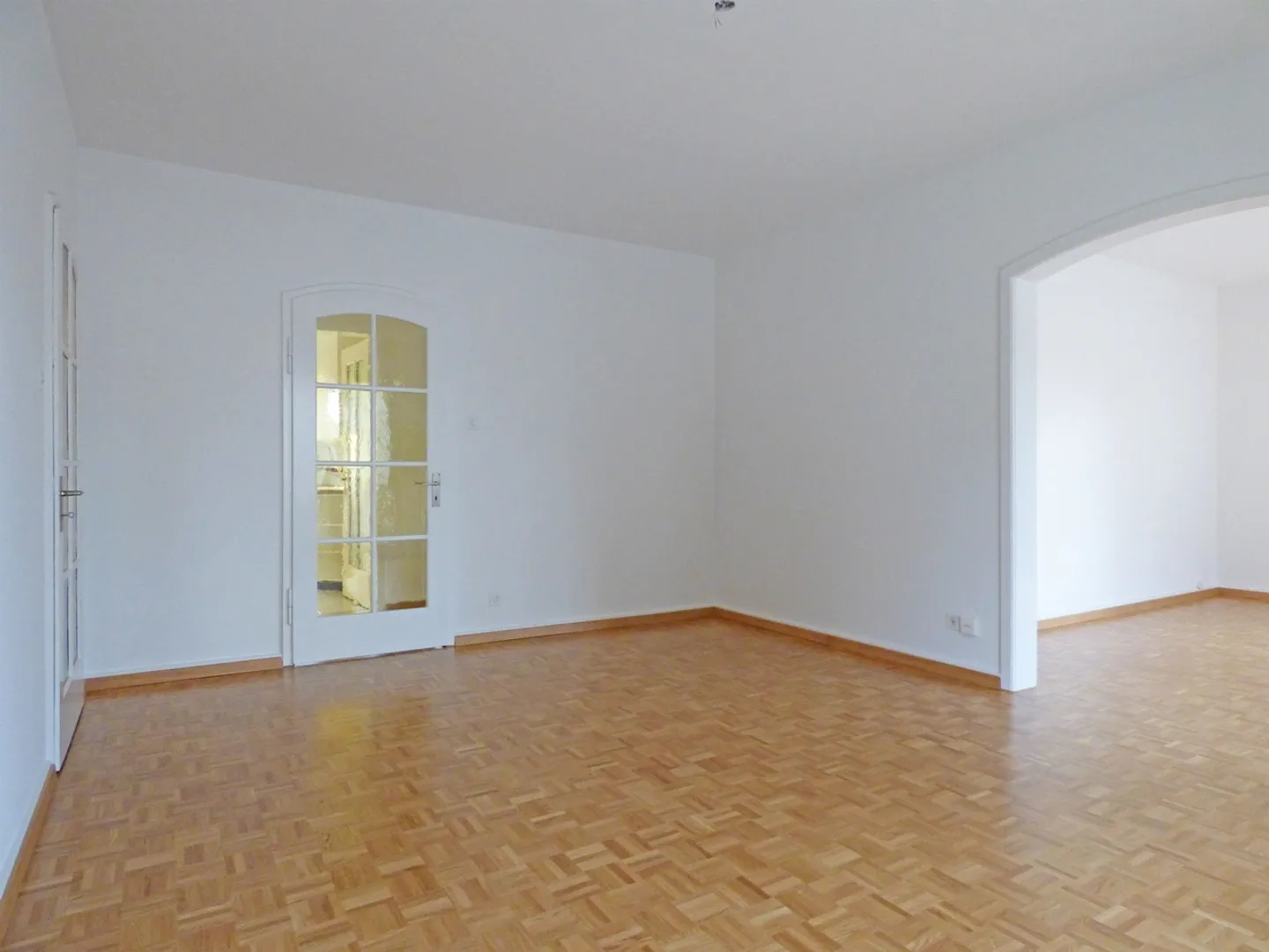 New Year - New Apartment? - Photo 5 of 13