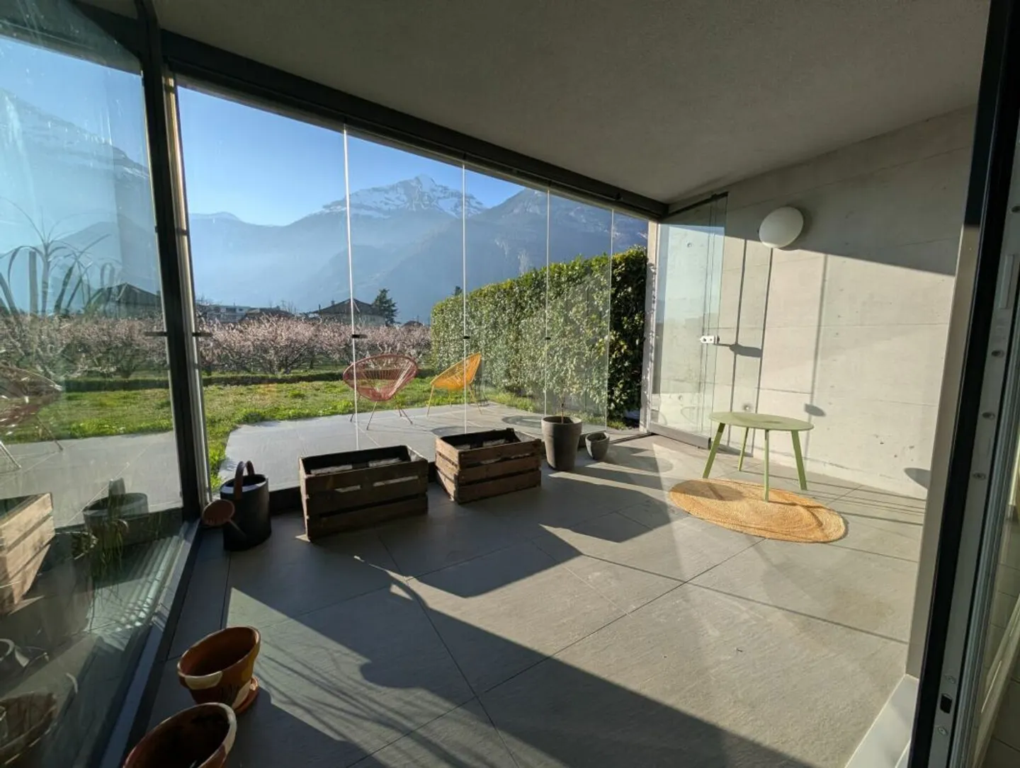 3.5 rooms on the ground floor with terrace and parking spaces - Photo 9 of 10