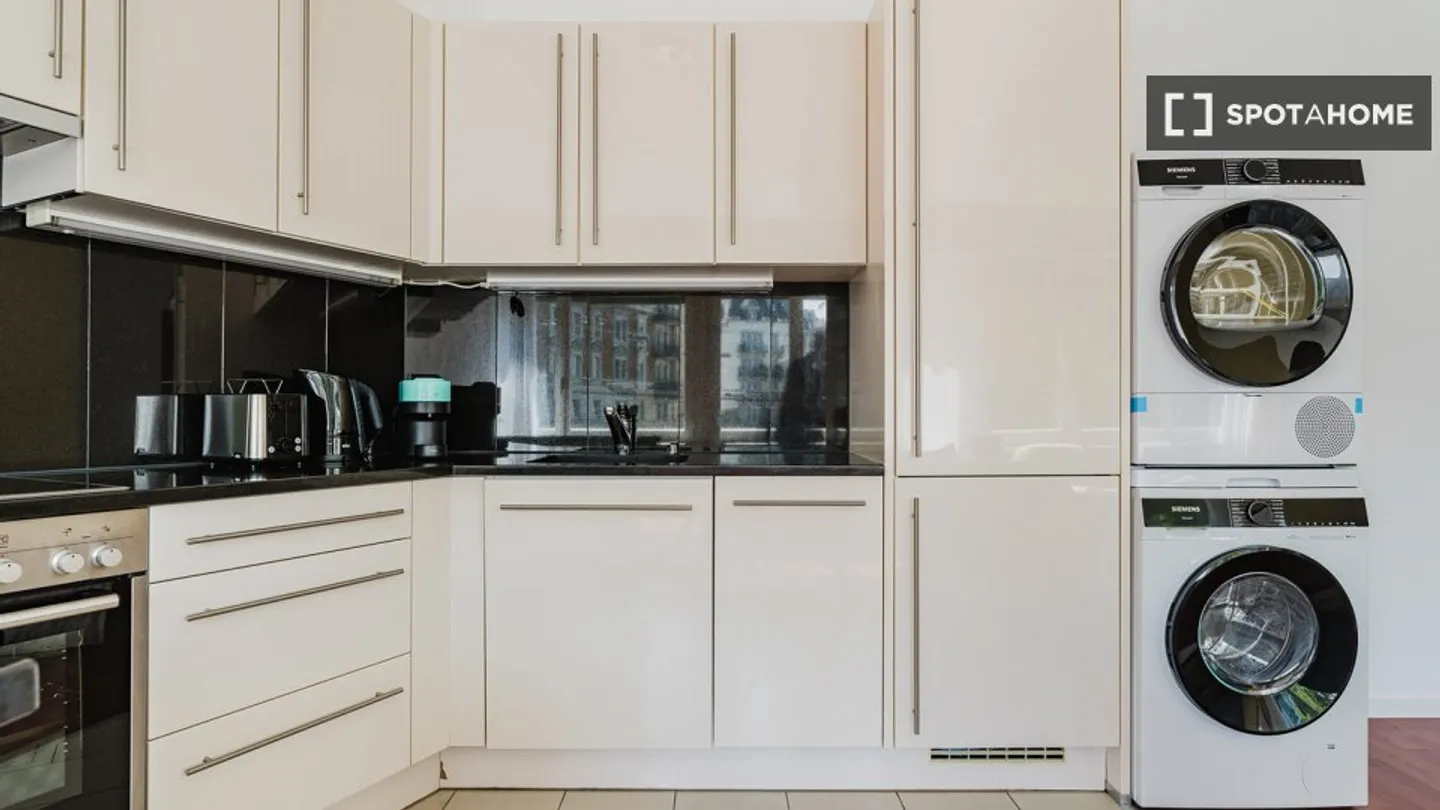 Entdecke, besichtige und miete dein neues Zuhause online mit vollem Vertrauen. - Foto 7 von 16