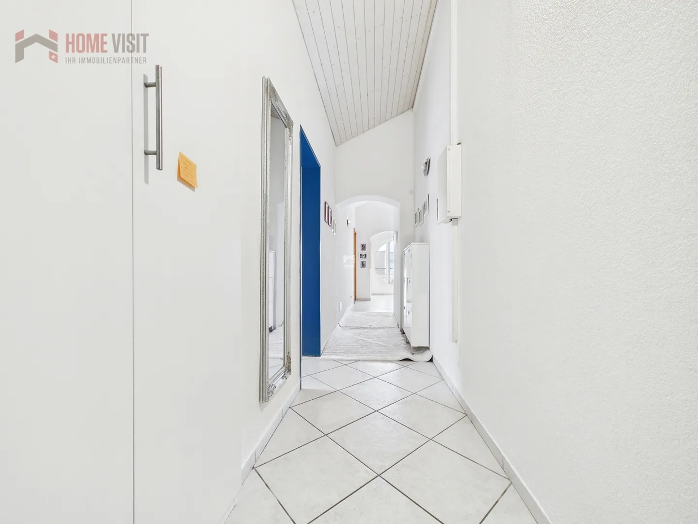 Living with charm and comfort in a popular residential area - Photo 2 of 16