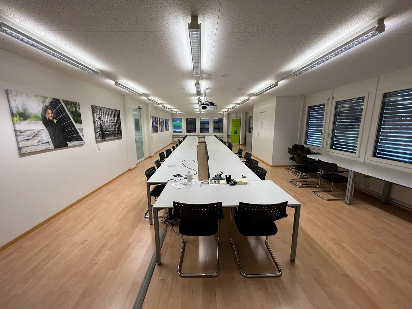 Perfect connection to public transport and road network: 110 m2 office space - Photo 5 of 6