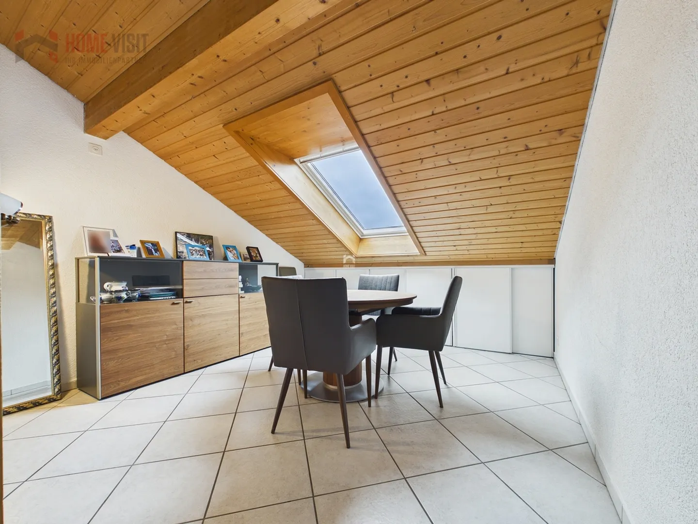 Living with charm and comfort in a popular residential area - Photo 4 of 16
