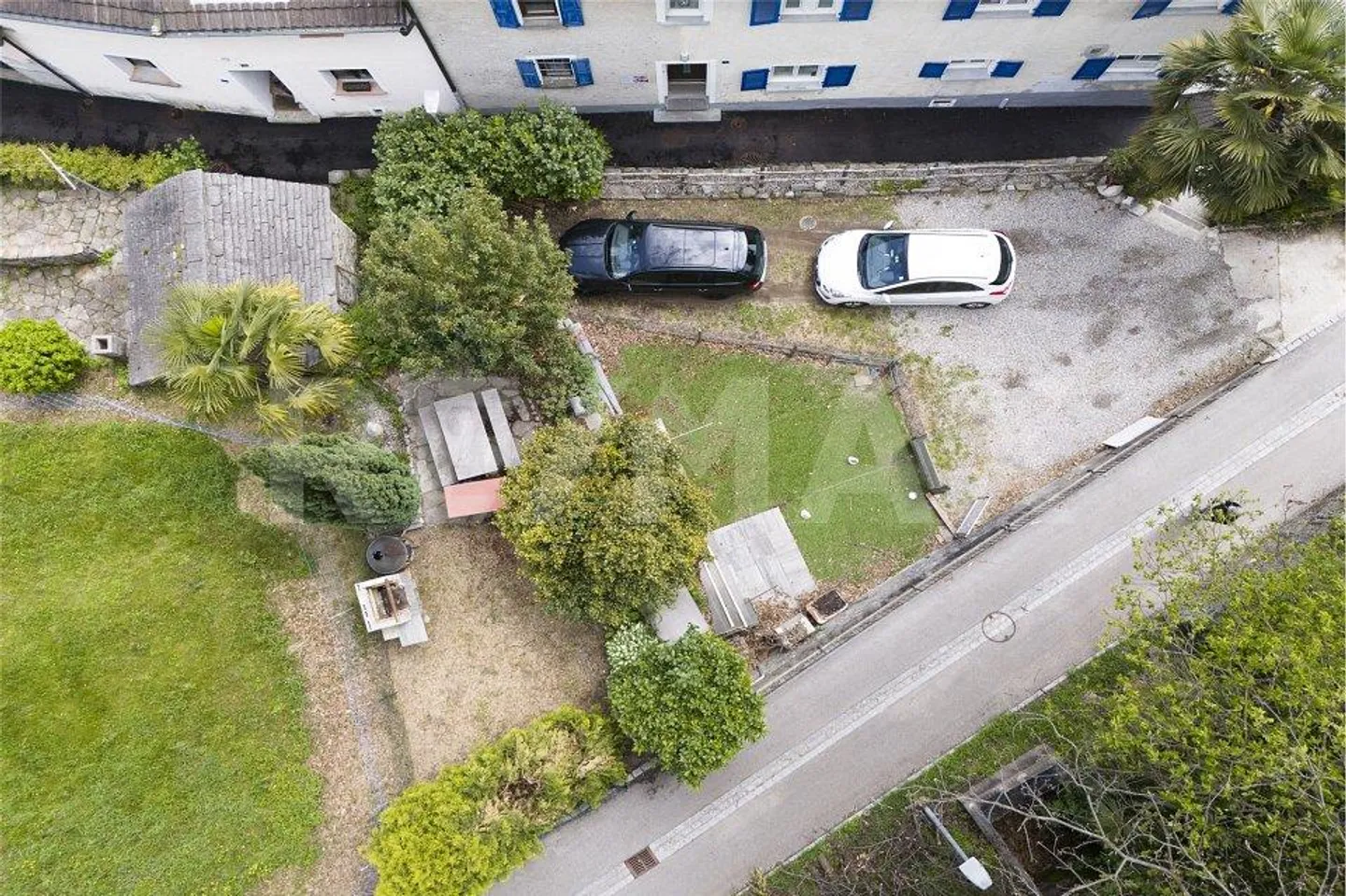 Independent or two-family house: one property, multiple solutions - Photo 4 of 13