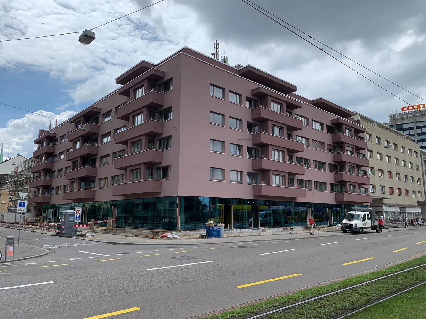 Spacious 4.5-room apartment with large roof terrace - Photo 12 of 12